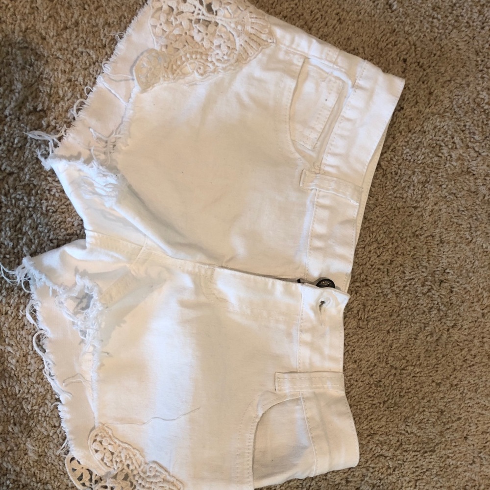 White Jean Shorts with Lace detail